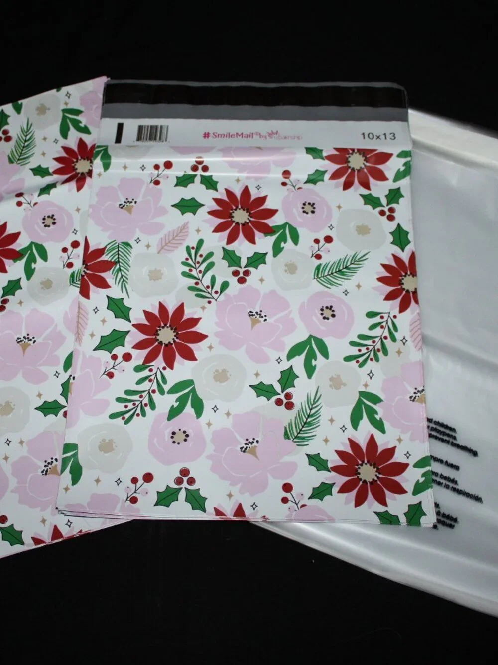 50 pcs - 25 10x13 Festive Floral Poly Mailers & 25 10x13 Clear Self Sealing Bags